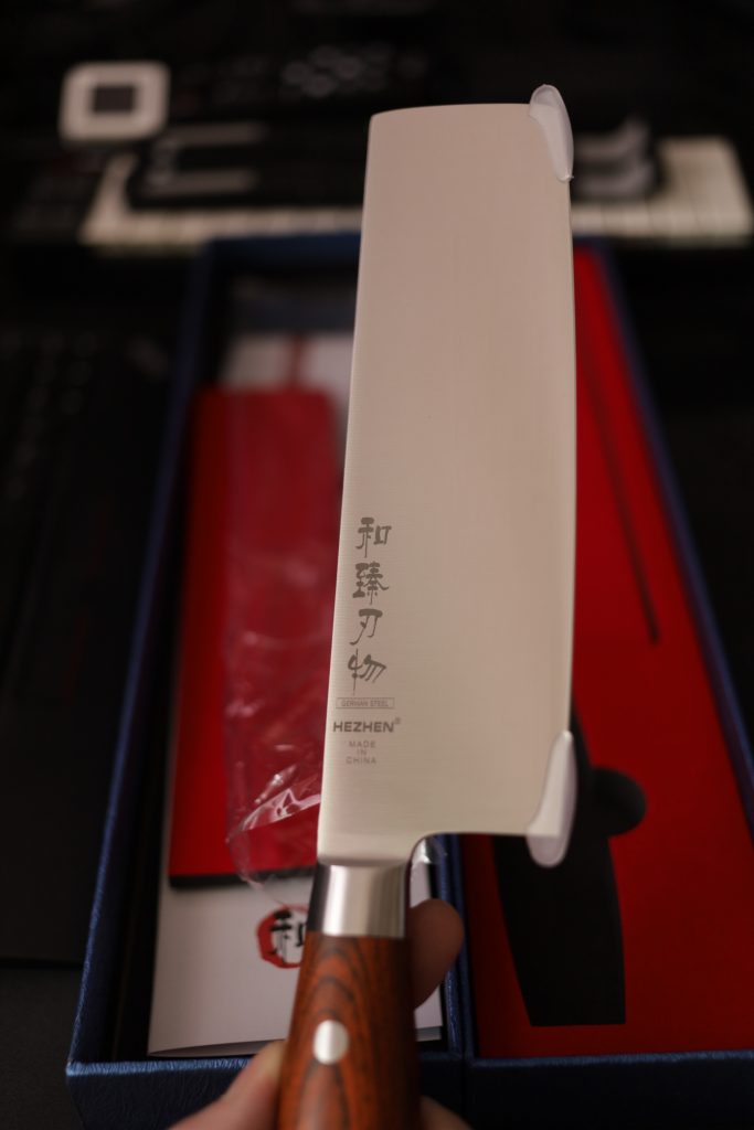 The HEZHEN Nakiri Knife.